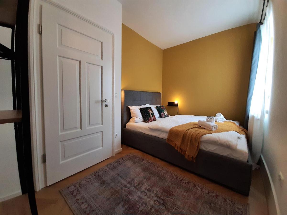 Apartment 4-6 Personen I 80Qm I Altstadt I Dachterasse I Parkplatz Straubing Kültér fotó