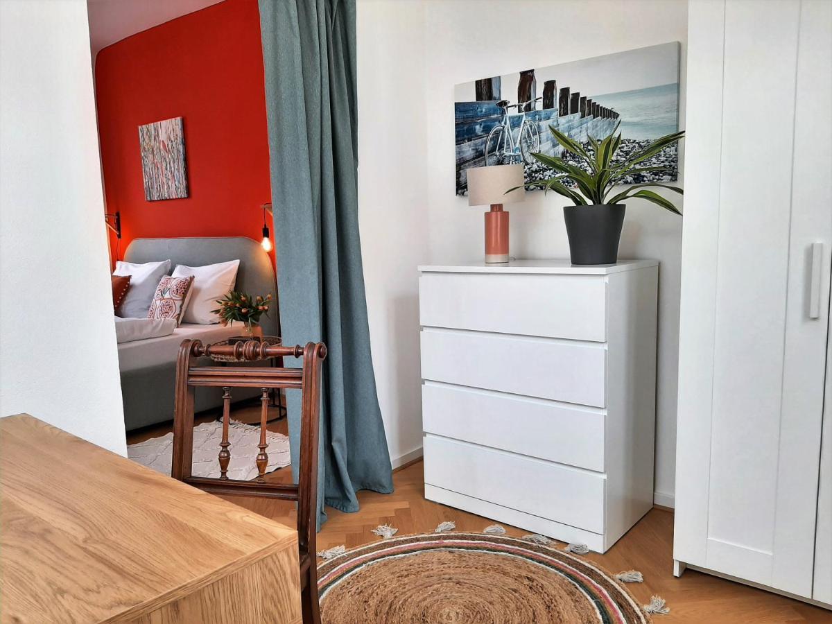 Apartment 4-6 Personen I 80Qm I Altstadt I Dachterasse I Parkplatz Straubing Kültér fotó